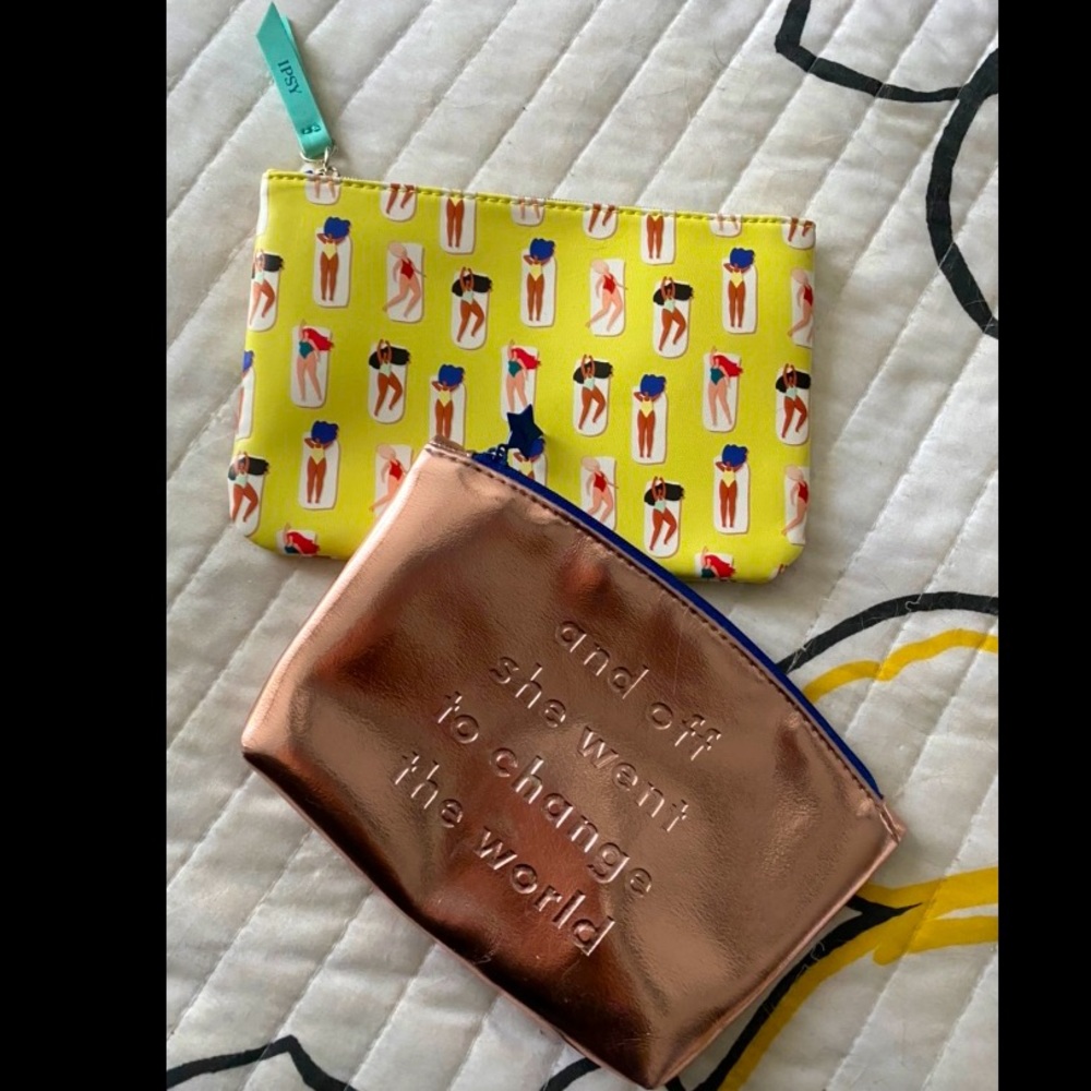 👛2 IPSY make up bags👛